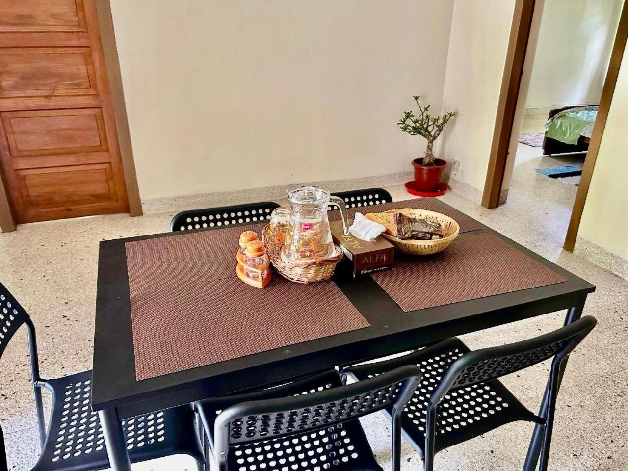 Mango Tree Villa Kochi エクステリア 写真